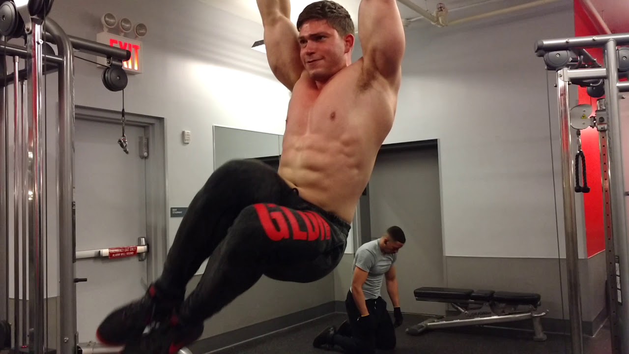  Reverse fly's into hanging leg raises