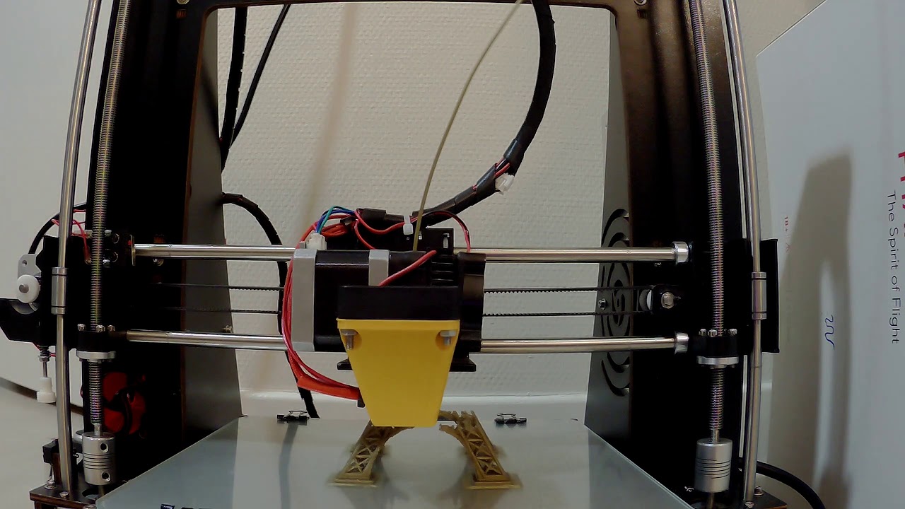 CTC i3 Pinted 3d Eiffel Tower Time Lapse - YouTube
