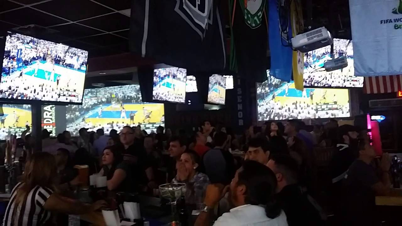 1st Draft Sports Bar Laredo TX 401 Shiloh YouTube
