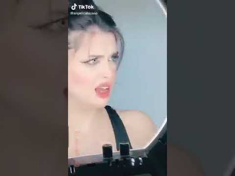 فكني باربارارارا اقراو الوصف