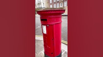 Red Post Box #postal #box #postoffice #postalservice #mail #shortsvideo #london