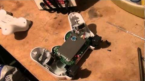 Analog stick fix and inside the new PS3 controller