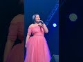 شیرین كلام عينيه في الغرام   