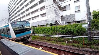 E233系1000番台ウラ114編成大船駅発車シーン