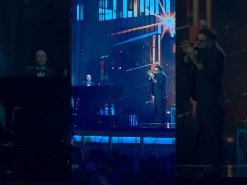 Алексей Чумаков поздравляет Игоря Крутого 08.11.24великолепный голос без фонограмм #чумаков #концерт