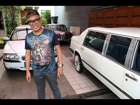 5-mobil-edisi-terbatas-dan-klasik-milik-uya-kuya