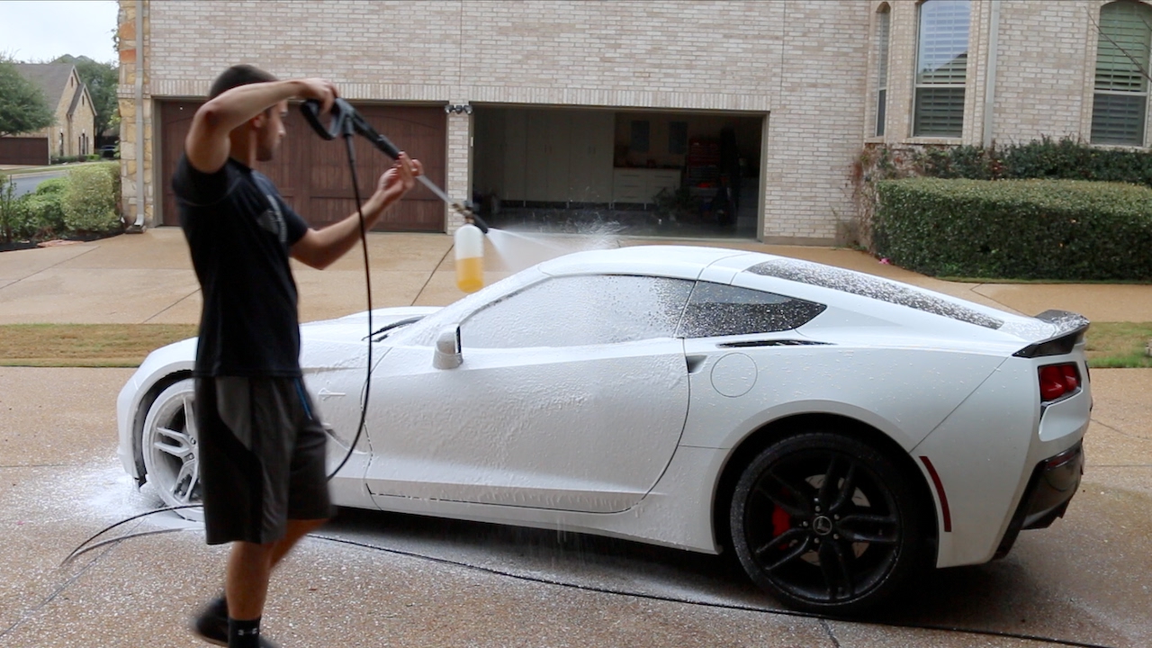 Touchless Car Wash With Foam Cannon, Power Washer & Leaf Blower 