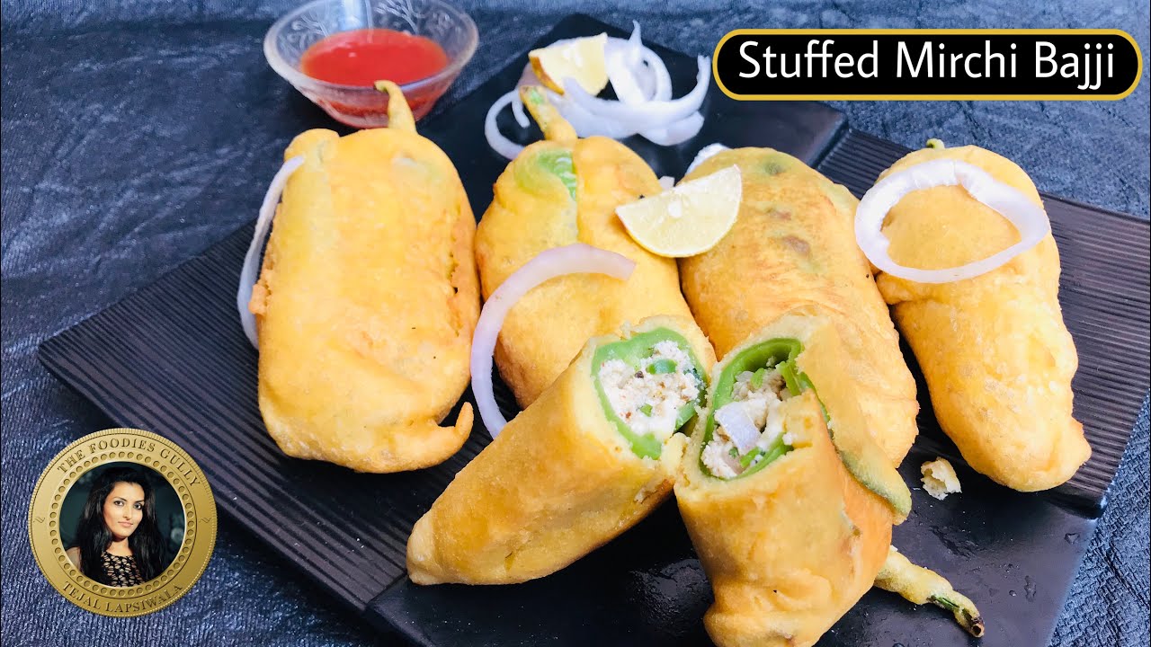 Mirchi Bajji Recipe | Paneer Stuffed Mirchi Bajii | पनीर स्टफ्ड मिर्ची भज्जी | Milagai Bajii | The Foodies Gully Kitchen