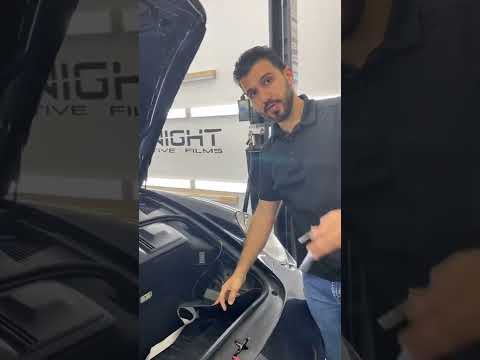 How to remove a Porsche headlight!