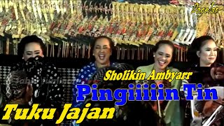 Solikin suaranya menggoda Bikin Kabeh Sinden Ngakak Tuku Katok Tin