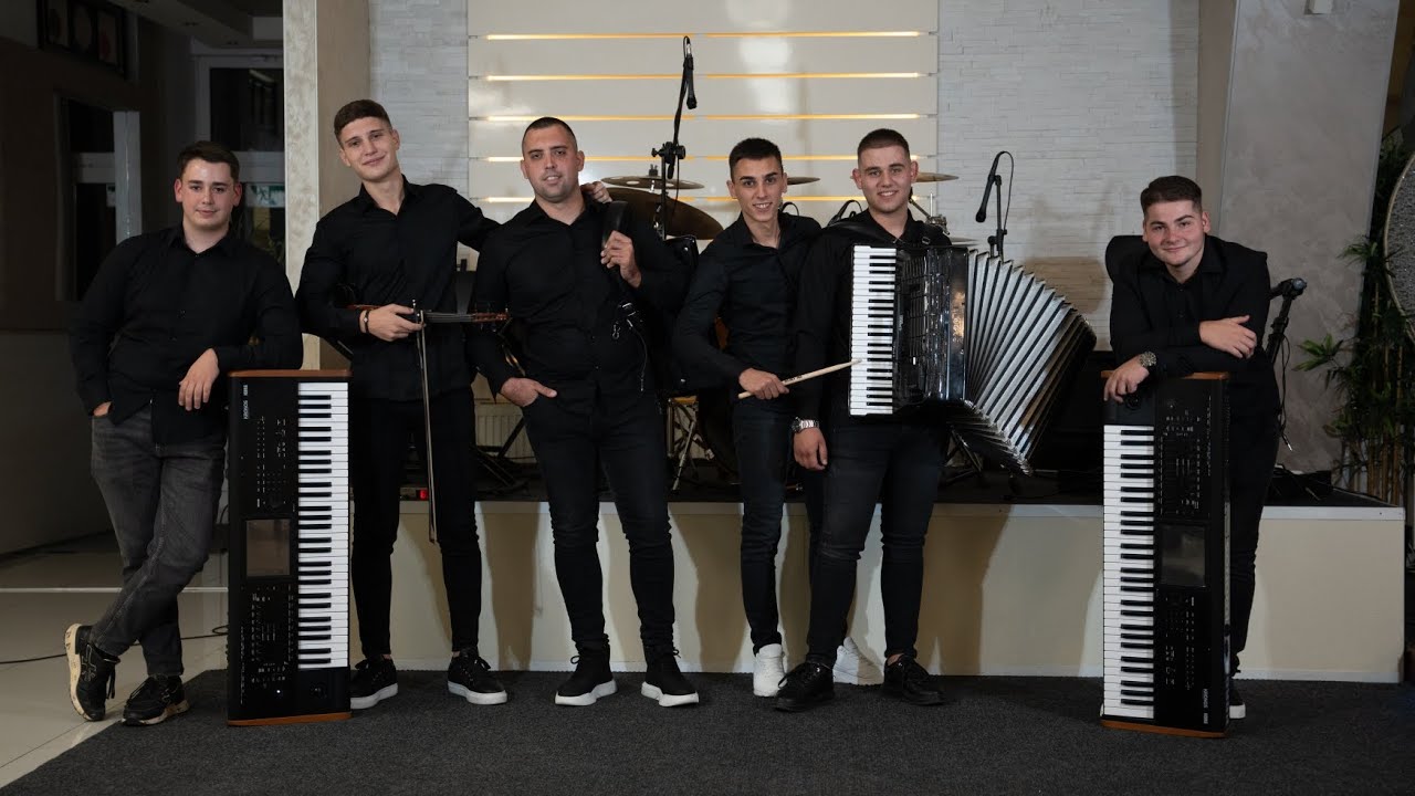 ORKESTAR RODJACI-Splet šumadijskih i modernih kola