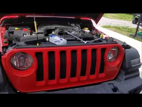 Break In Maintenance on the new 2018 Wrangler JL! - YouTube