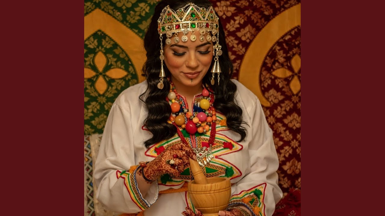 لفنان الكبير أحوزار قصارة ربع ساعة من الفرجة