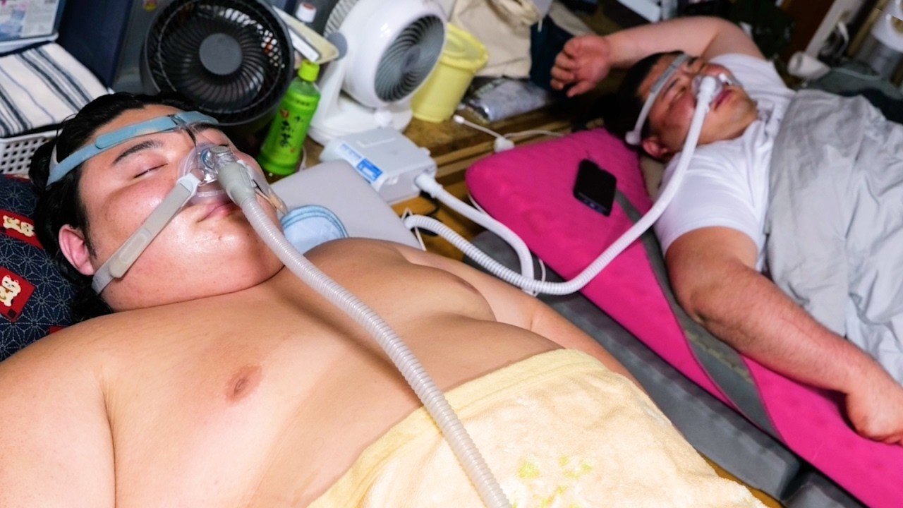 Ночная Рутина Борцов Сумо🍜🌙 | 2 Огромные Лапши Быстрого Приготовления в Полночь😋🔥