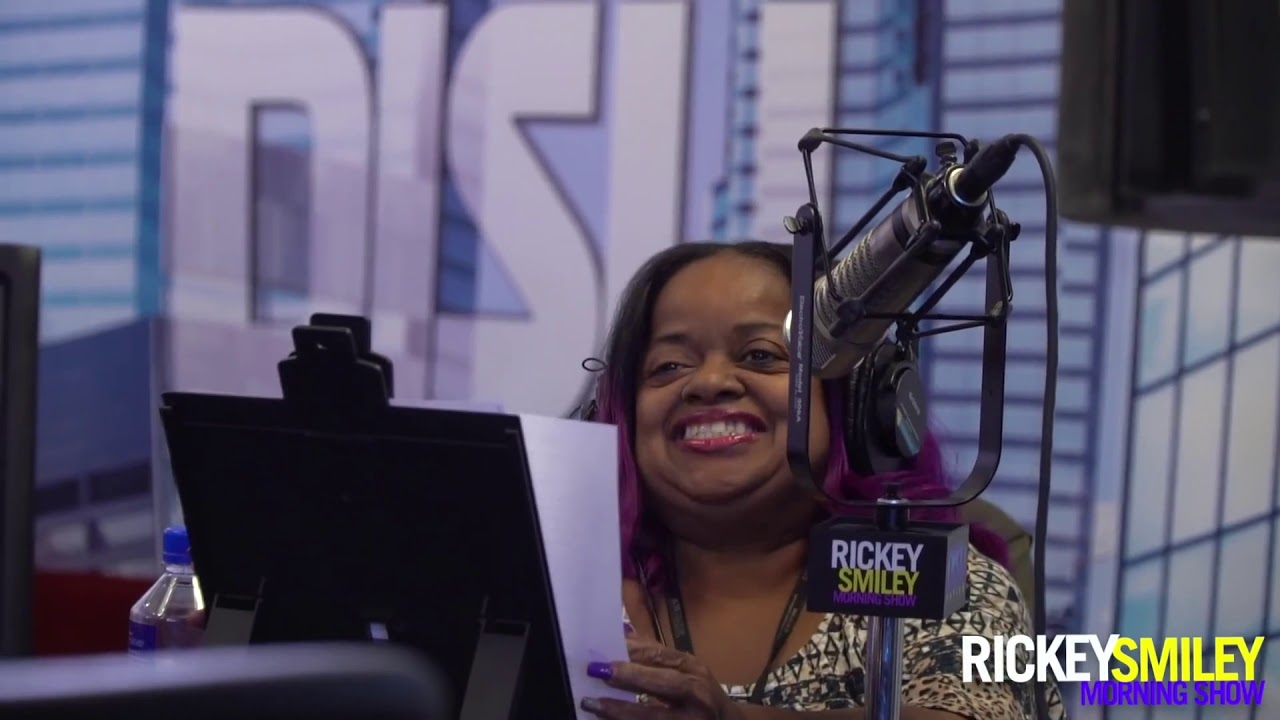 Juicy Sings Girl Needs Love YouTube