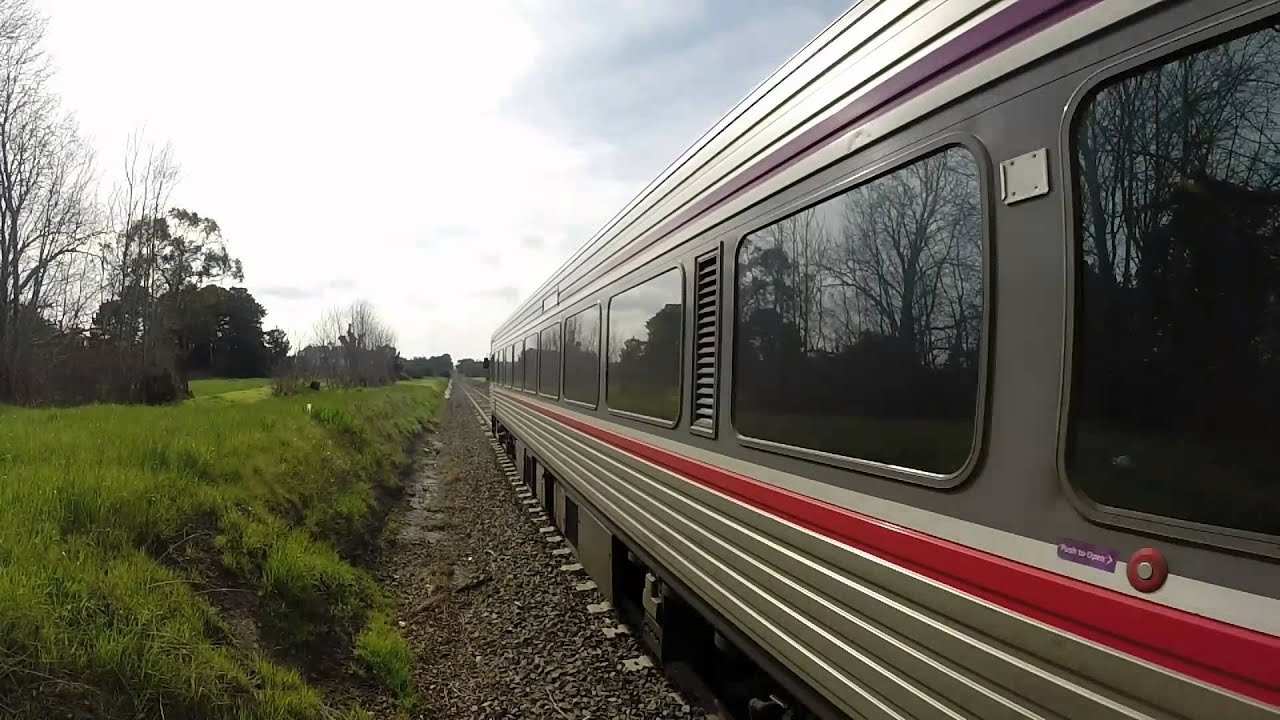 V/Line Sprinter Railcar - YouTube