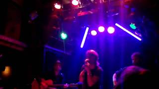 Jerx - Alone (Acoustic)