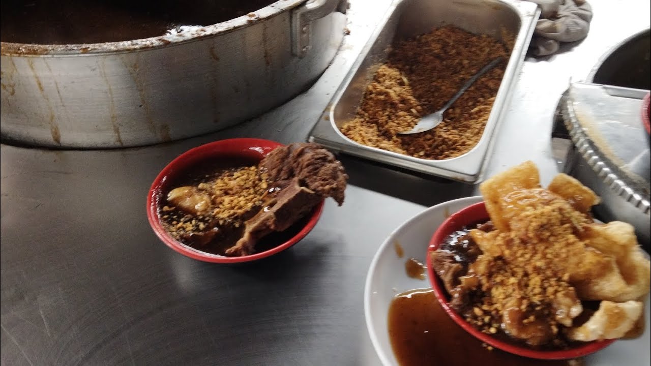 Titikman natin ang Sikat na Pares sa Valenzuela Kuya Bob pares mami ...