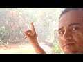 de repente chuva aqui debaixo do sol quente