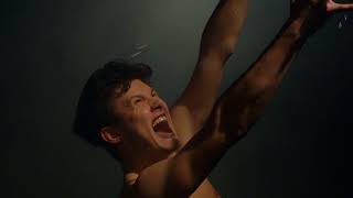 Trailer des Exzesses
