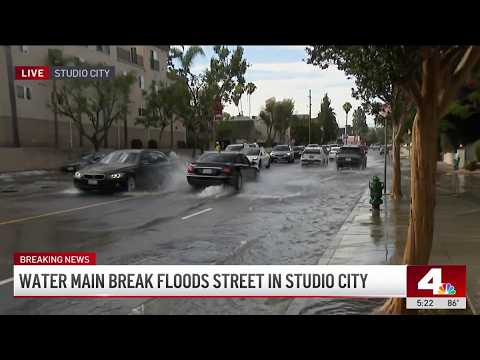 Water main break floods street in Studio City