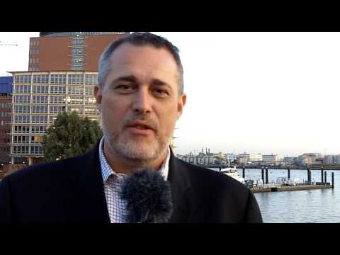 Kodak CMO Jeffrey Hayzlett greets couch-hopper Daniel Hopkins on Kodak Zi8 Floatingcast