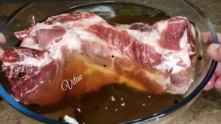 Мариную м'ясо в маринаді і запікаю- це ідеальний рецепт для запікання та копчення мяса!!!