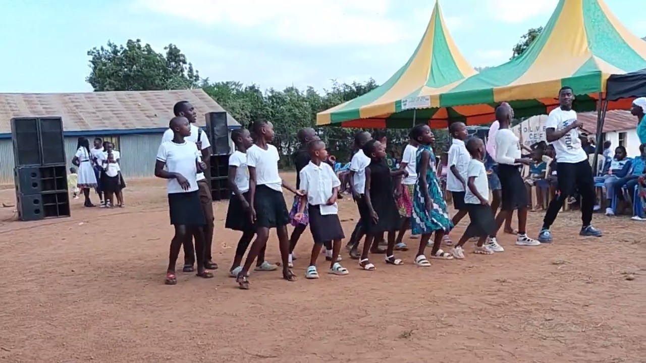 Simba wayuda ananguruma