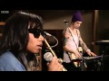 Capture de la vidéo Santigold Disparate Youth Bbc Radio 1 Live Lounge 2012