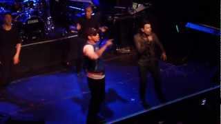 Jordan Knight and Donnie Wahlberg - Stingy (live in NYC)
