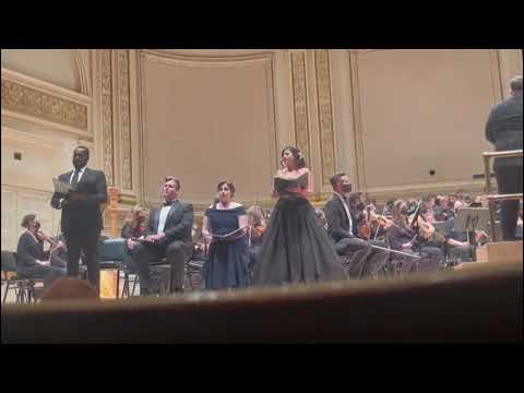 Laura Leon, soprano - Vaughan Williams's Serenade to Music.