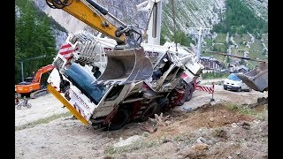 ACCIDENT DE GRUE MOBILE EN MONTAGNE EXTRÊME !!!