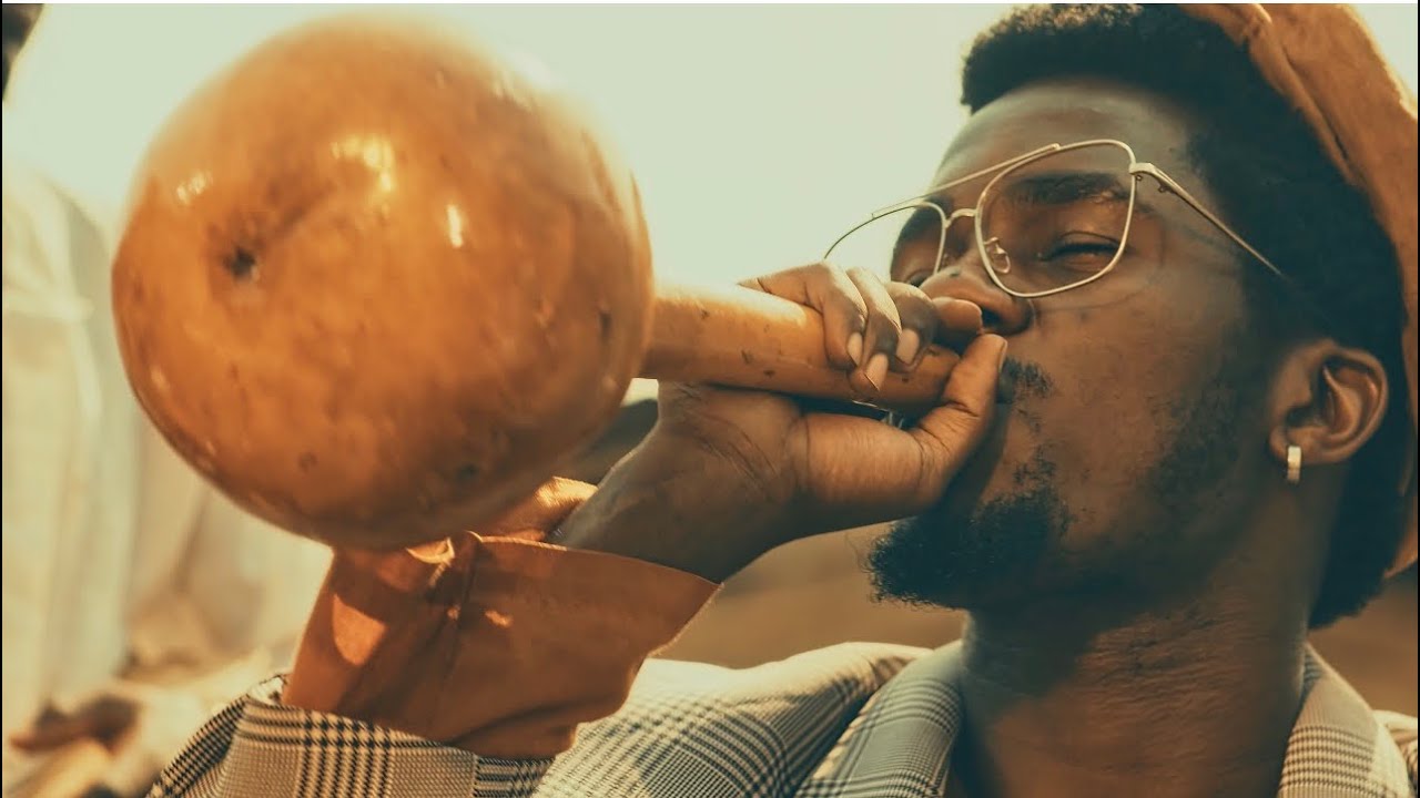 Mundeke Nenywere - TomDee Ug (Official Music Video)