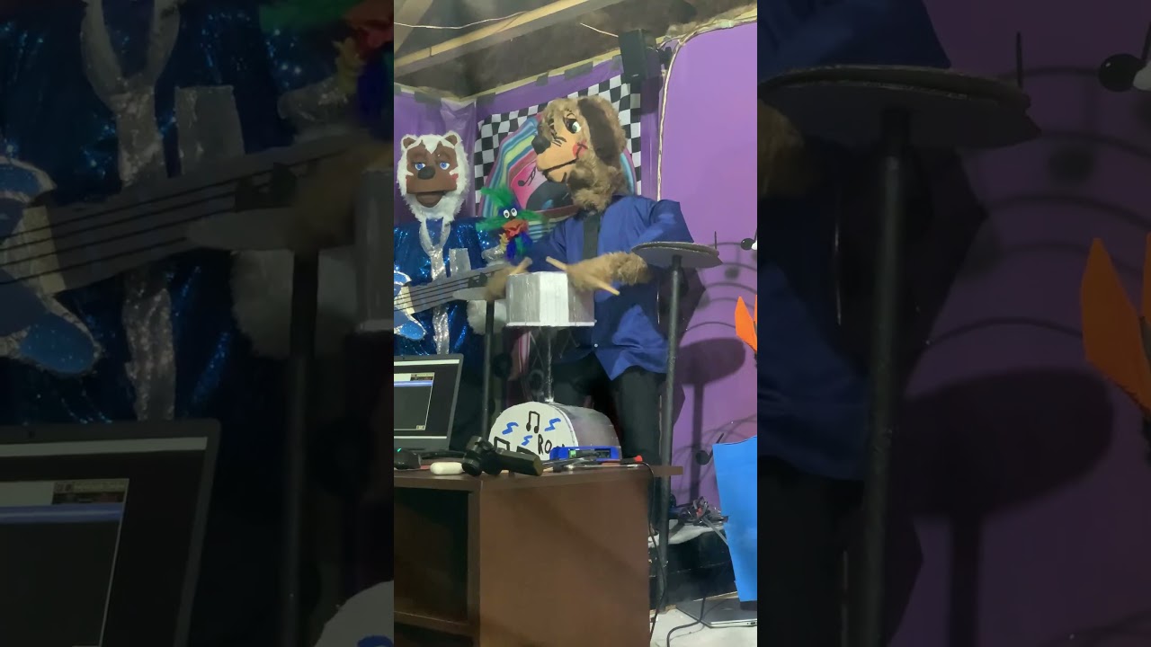 CC’s Homemade Animatronic on Rock-afire signals