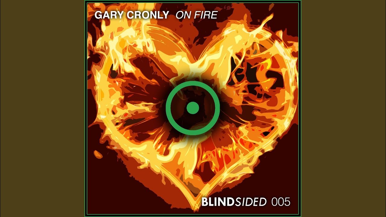 Guarda On Fire (Radio Edit) su YouTube Guarda On Fire (Radio Edit) su YouTube