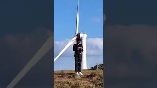 空闲之余,又来天堂山拍个旱地拔葱。#户外 #户外拍摄