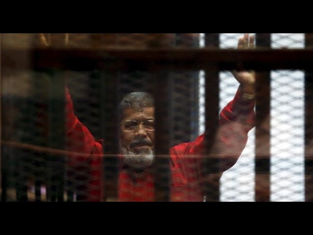 شاهد تغريدات نشطاء تويتر عن الأحكام الصادرة بقضية "التخابر مع قطر"