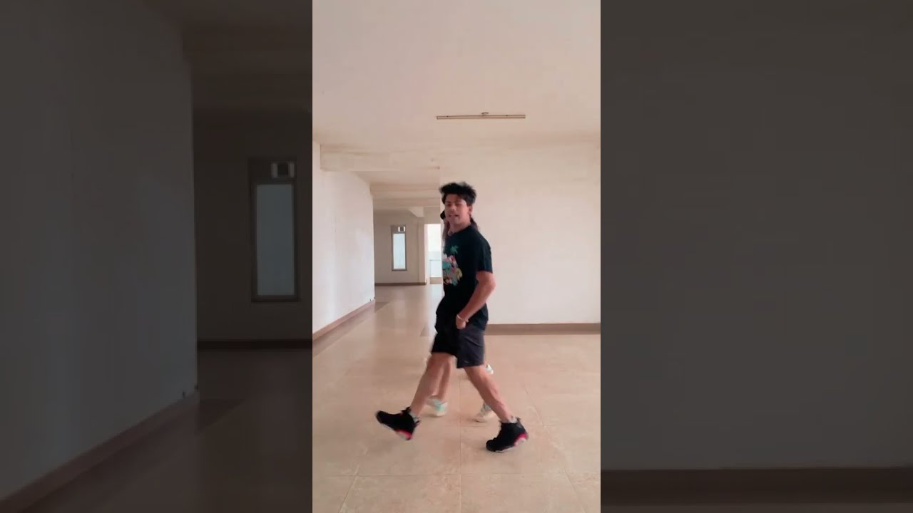 baad me reverse motion kiya hua hai 😂😂 | Abhishek Nigam | Siddharth Nigam | Chinki-Minki