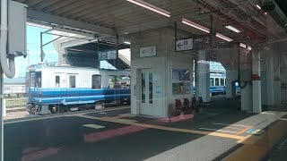 同時発車（JR磐越西線・会津鉄道）