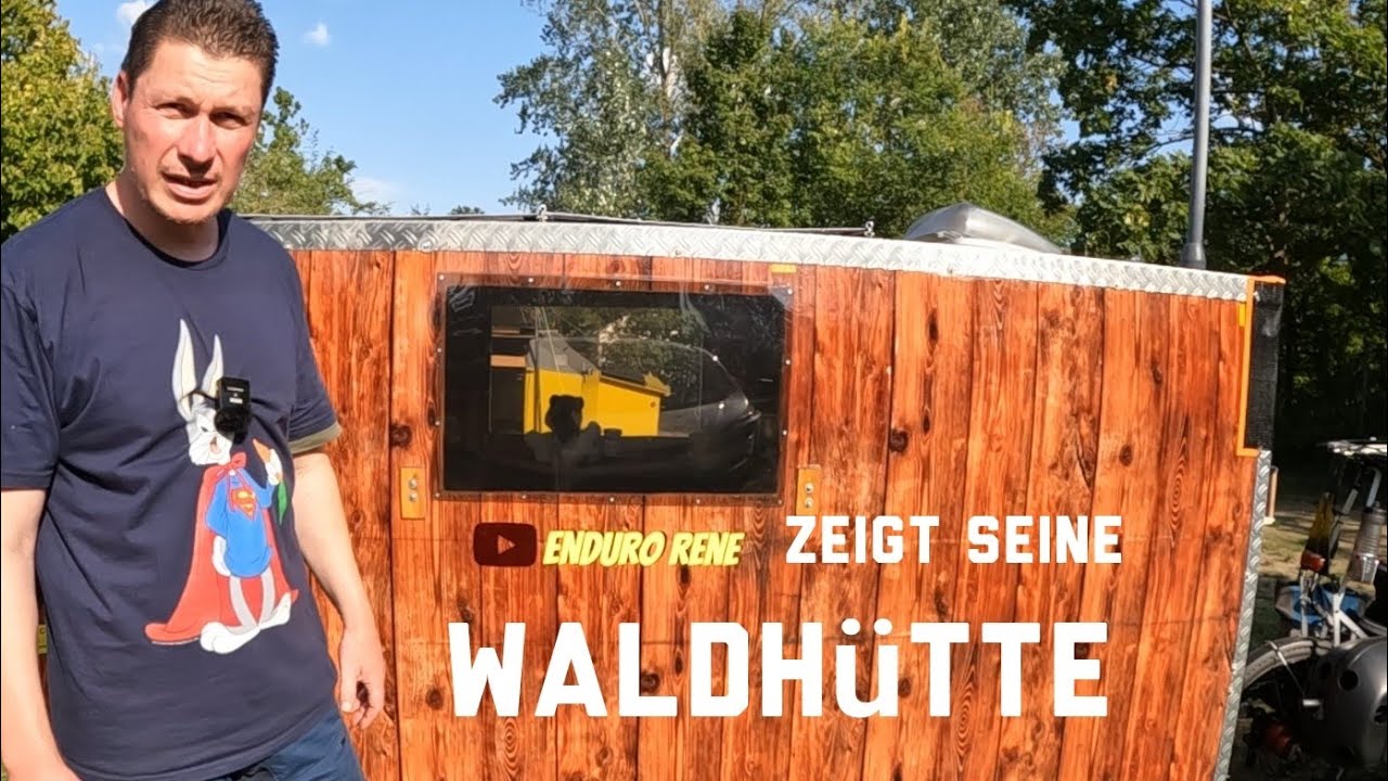 Enduro Rene zeigt seine Waldhütte, Fahrradwohnwagen