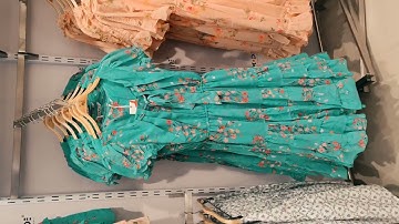 vm wall display Idea visual merchandising display