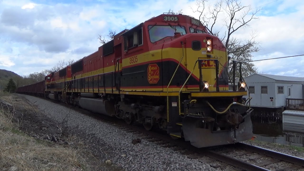 Railfanning BNSF and CPKC near Prairie du Chien, WI and Marquette, IA