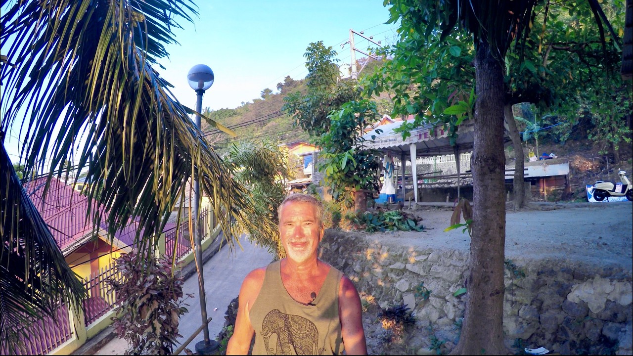 À Anilao aux Philippines   4K