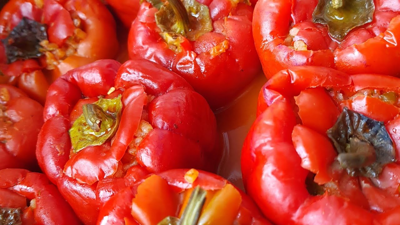 BIBER DOLMASI???? #tarif #yemektarifleri #food #biberdolması #dolmatarifi #tiktok #shortvideo #pratik