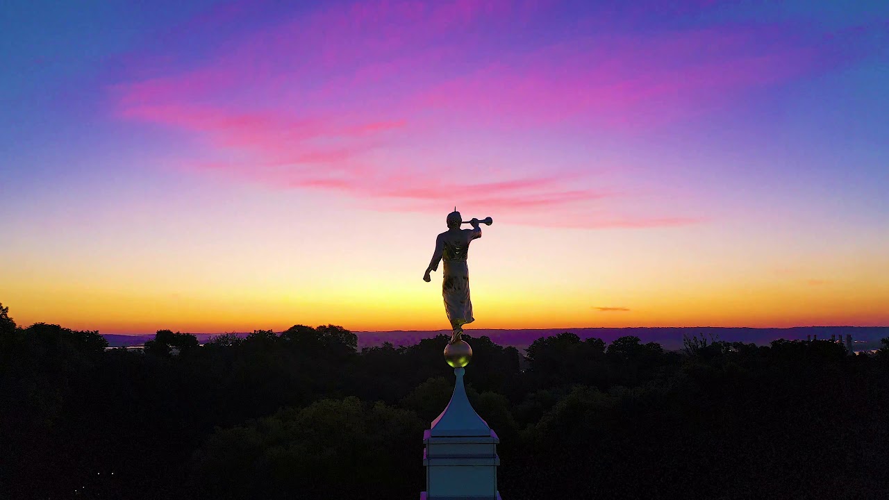 Winter Quarters Temple - SkyBlodgett - 4K