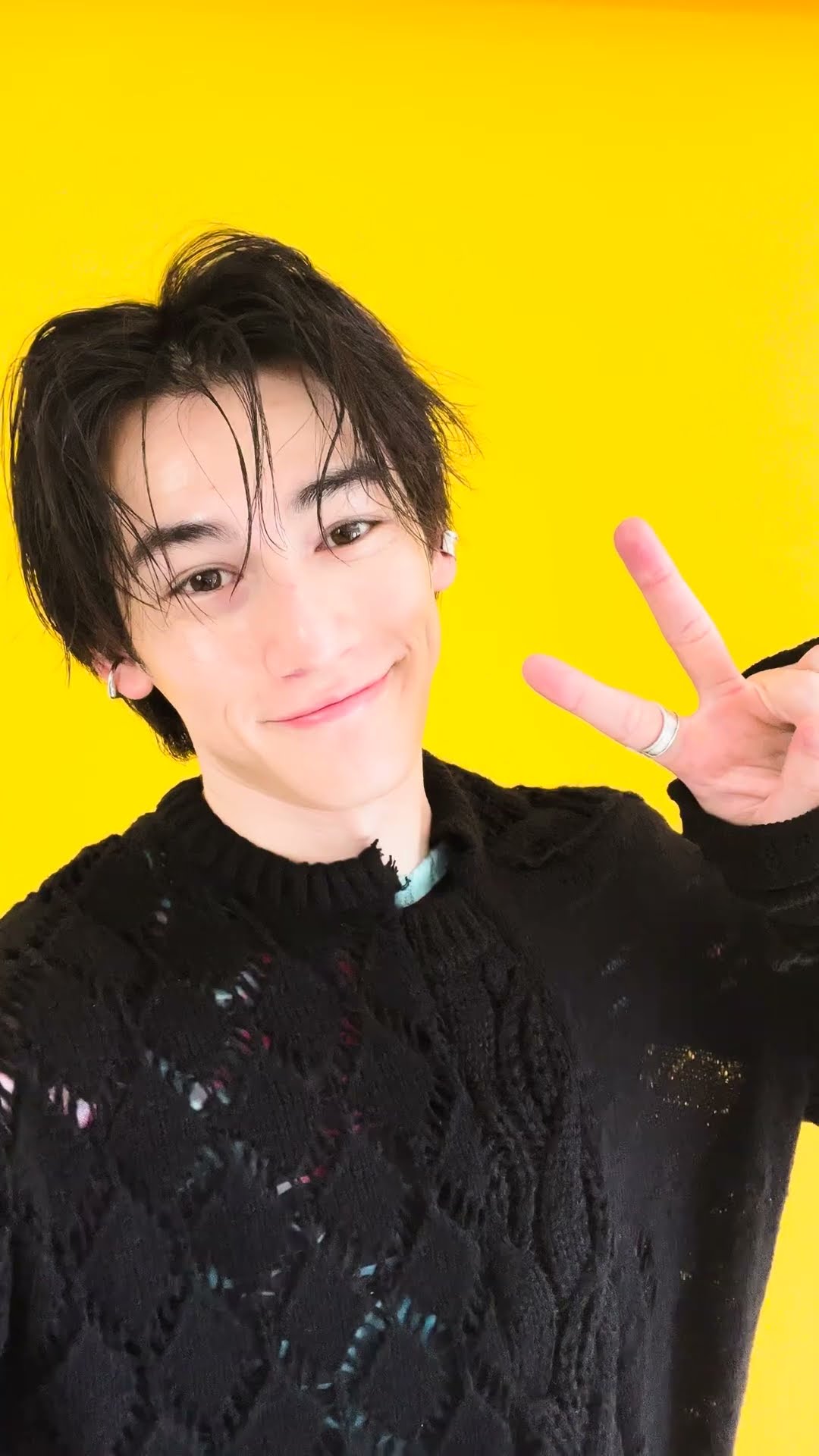 a flowery photo shoot in Tokyo #perthnakhun