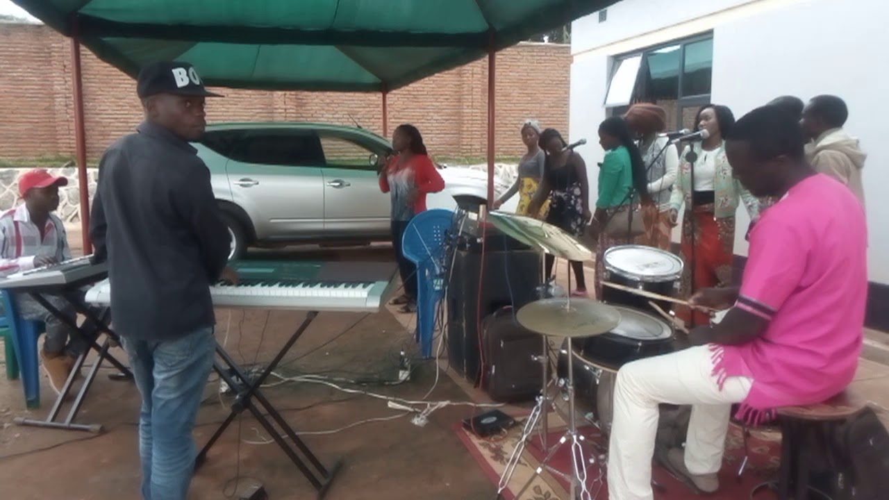 Mwayenera Ulemu Onse  JSEM praise rehearsals