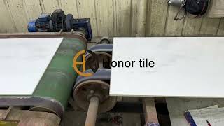 High-Quality Ceramic Tiles Are Being Produced In Chinese Ceramic Tile Factories.