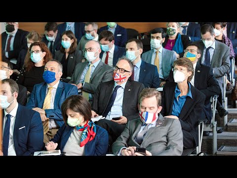 შეხვედრა საქართველოში აკრედიტებულ ელჩებთან