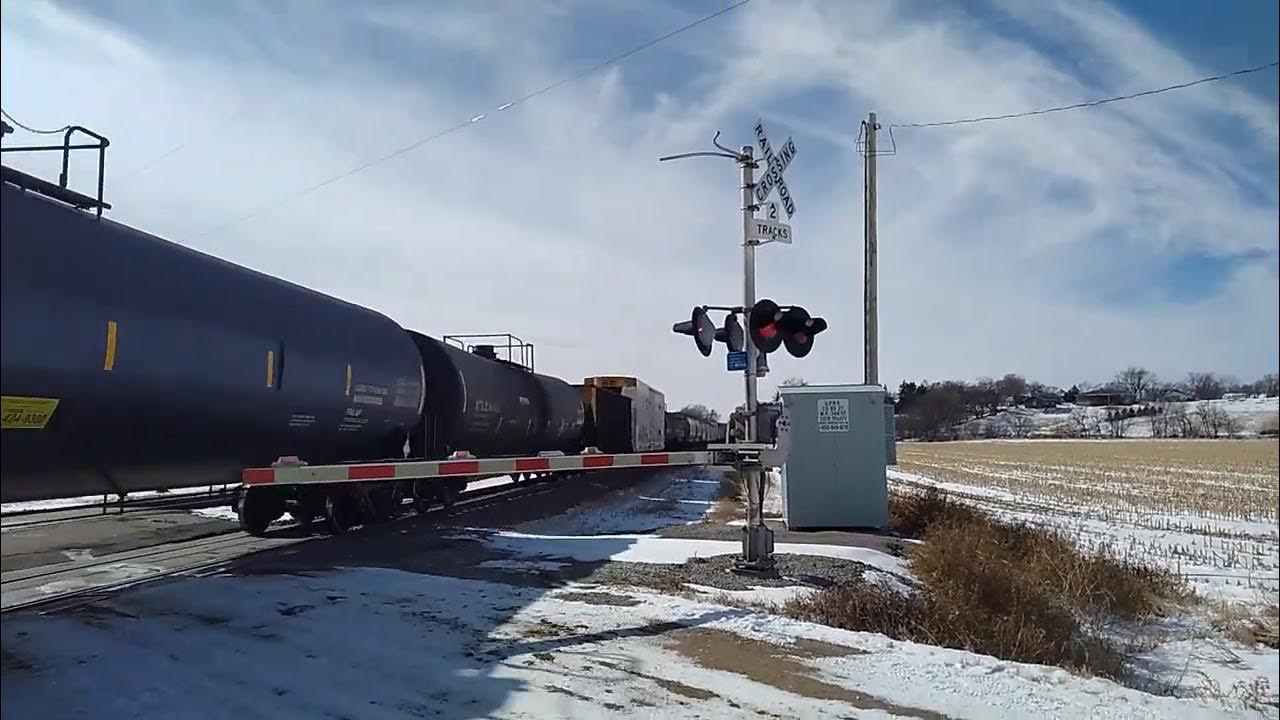 UP 5824 Manifest East Kennard, NE 2/18/23 YouTube